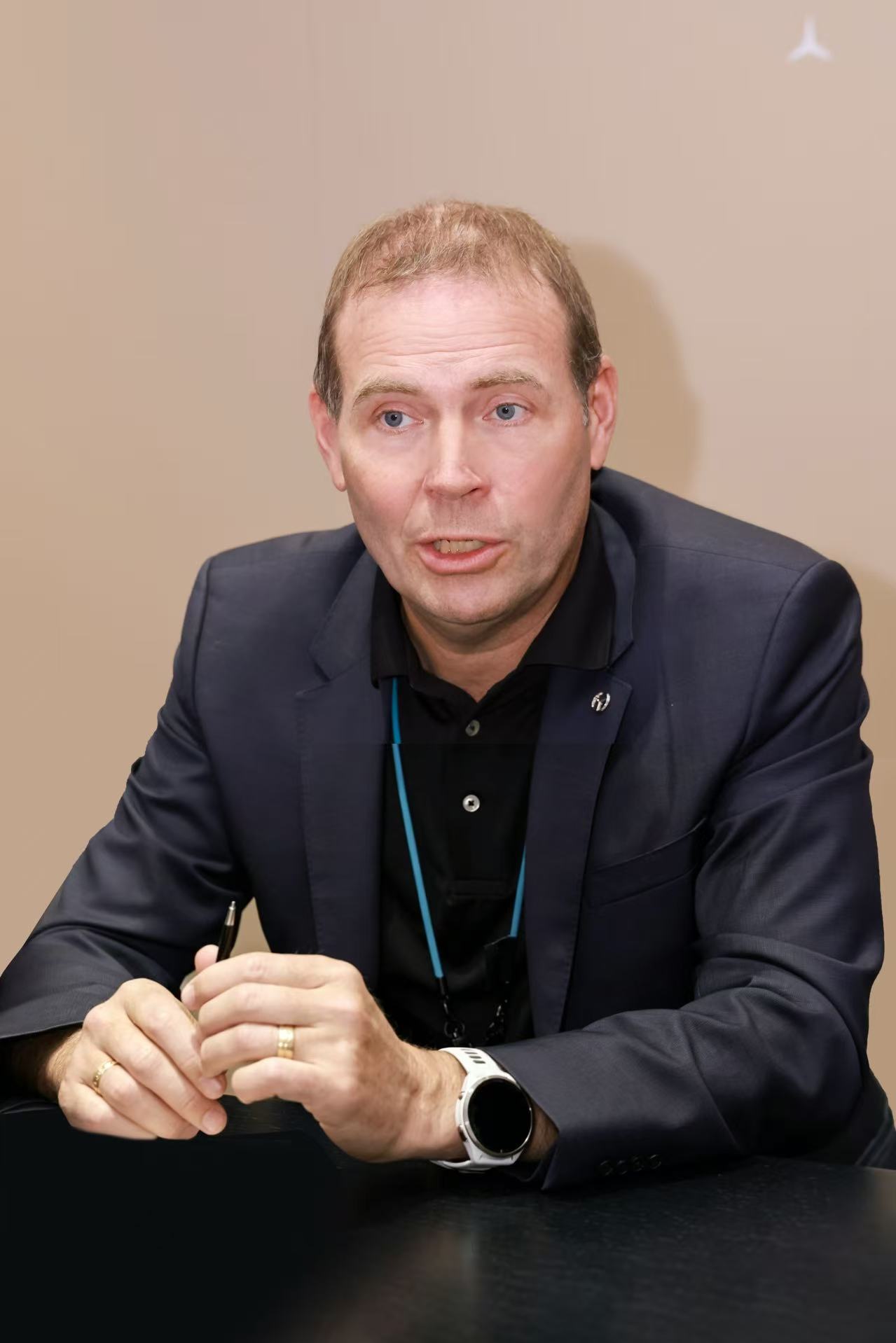 Mercedes-Benz AI Urban Driving Goes Live