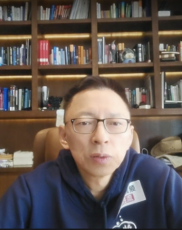 特朗普再度挥动关税大棒，丹麦如何保住格陵兰岛？看《张朝阳的英语课》了解最新国际要闻