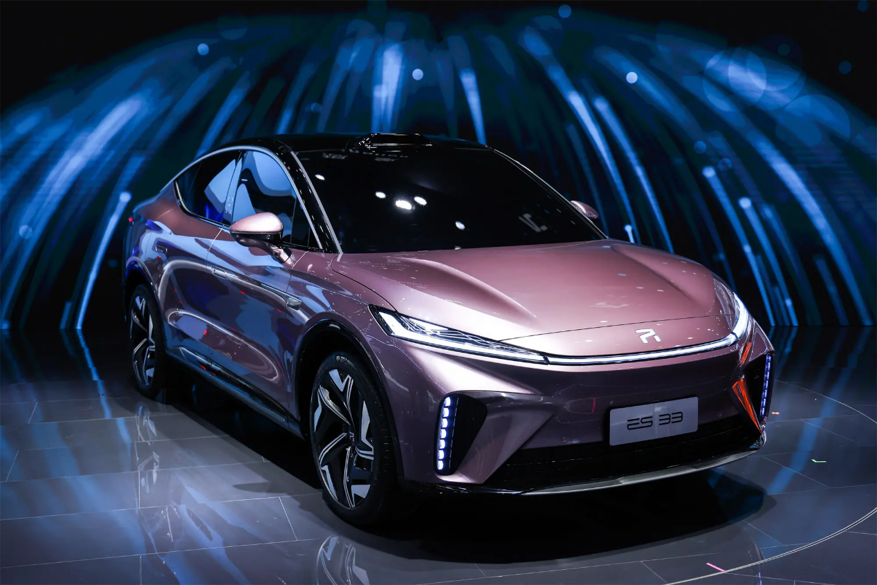 上汽乘用车 8 月销量 6.5 万,新能源热销 1.7 万辆,同比猛增 390%