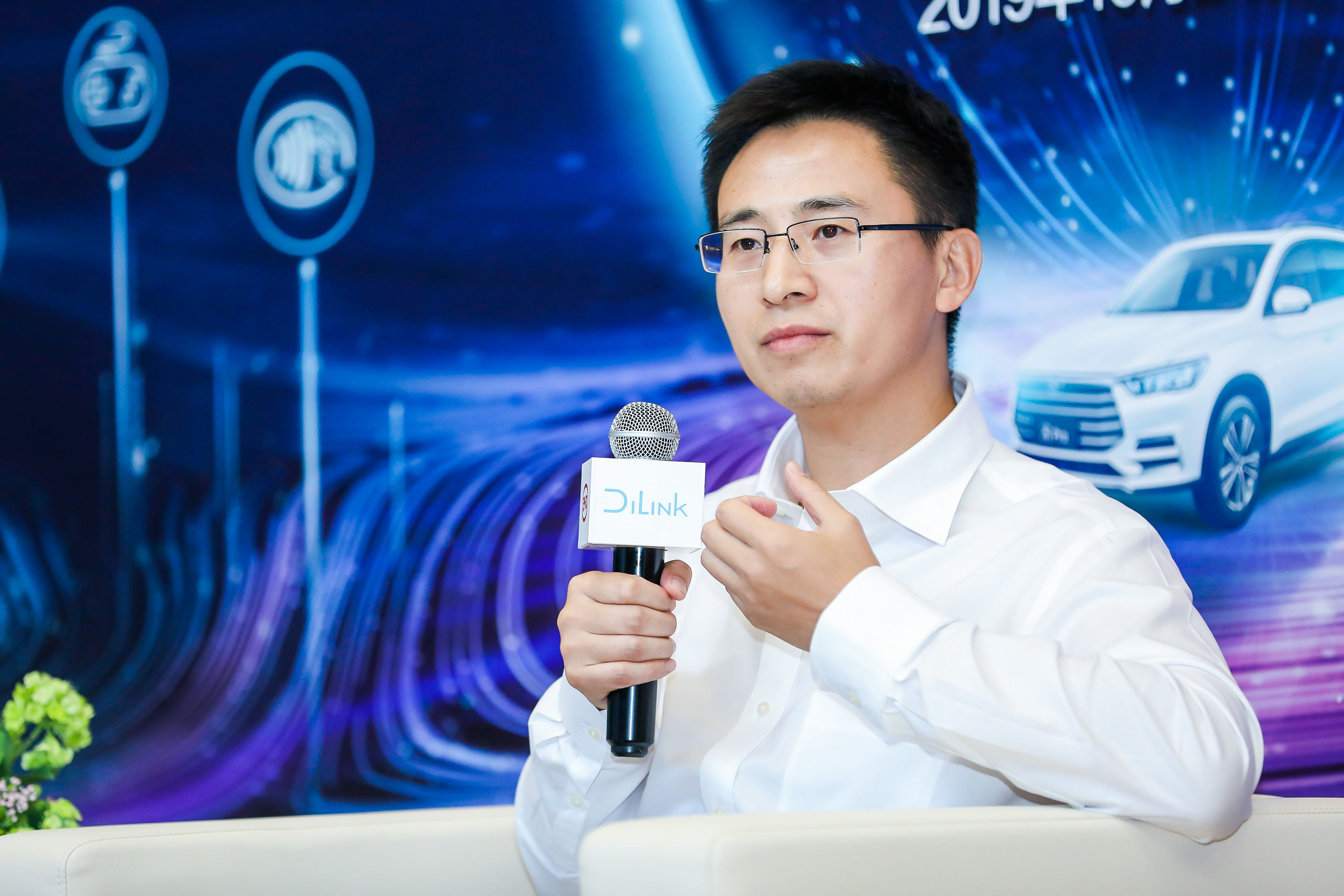 专访比亚迪杨冬生车载系统是互联网的延伸