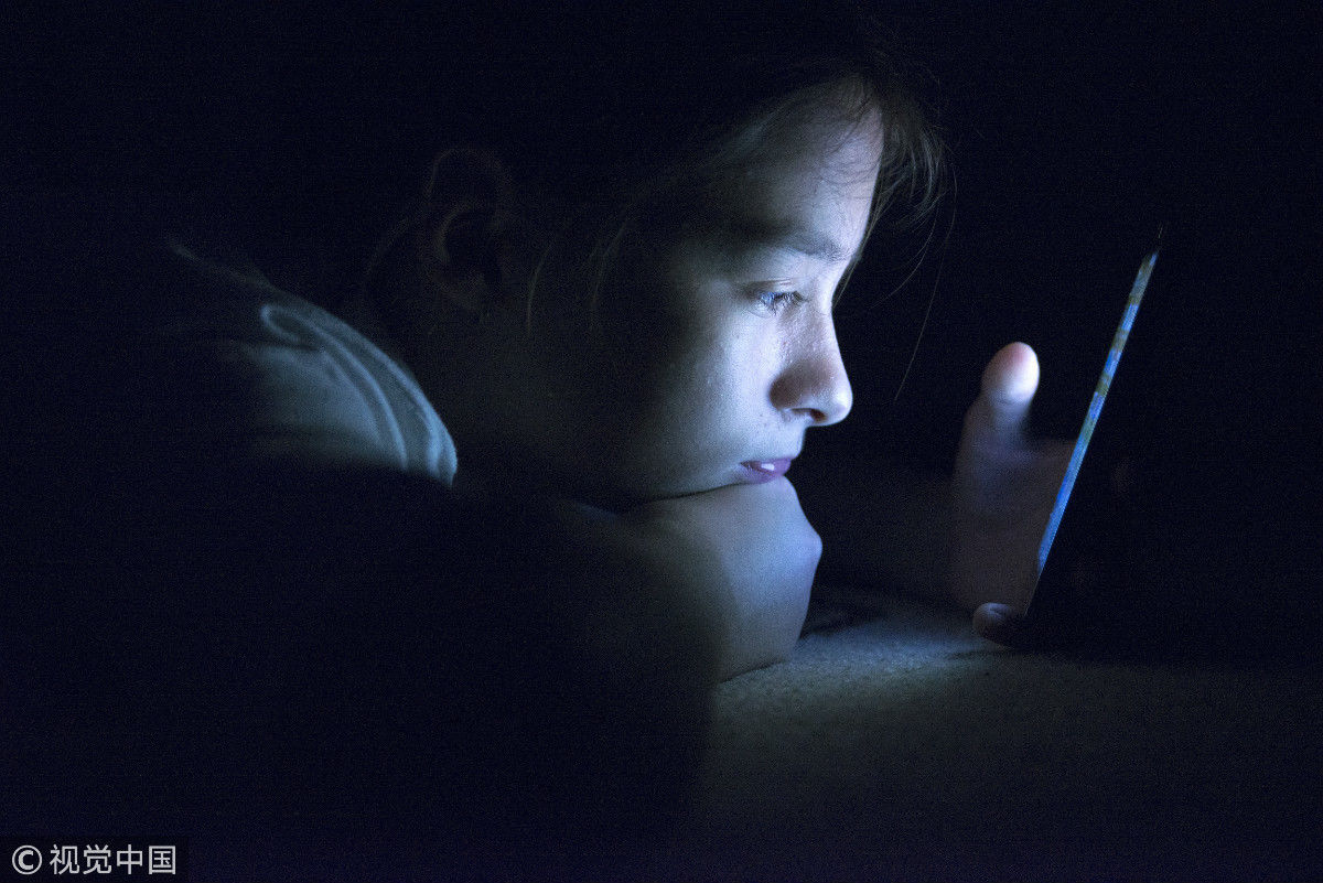 如何防止自己的孩子成为网瘾青少年？三招即可 - 哔哩哔哩