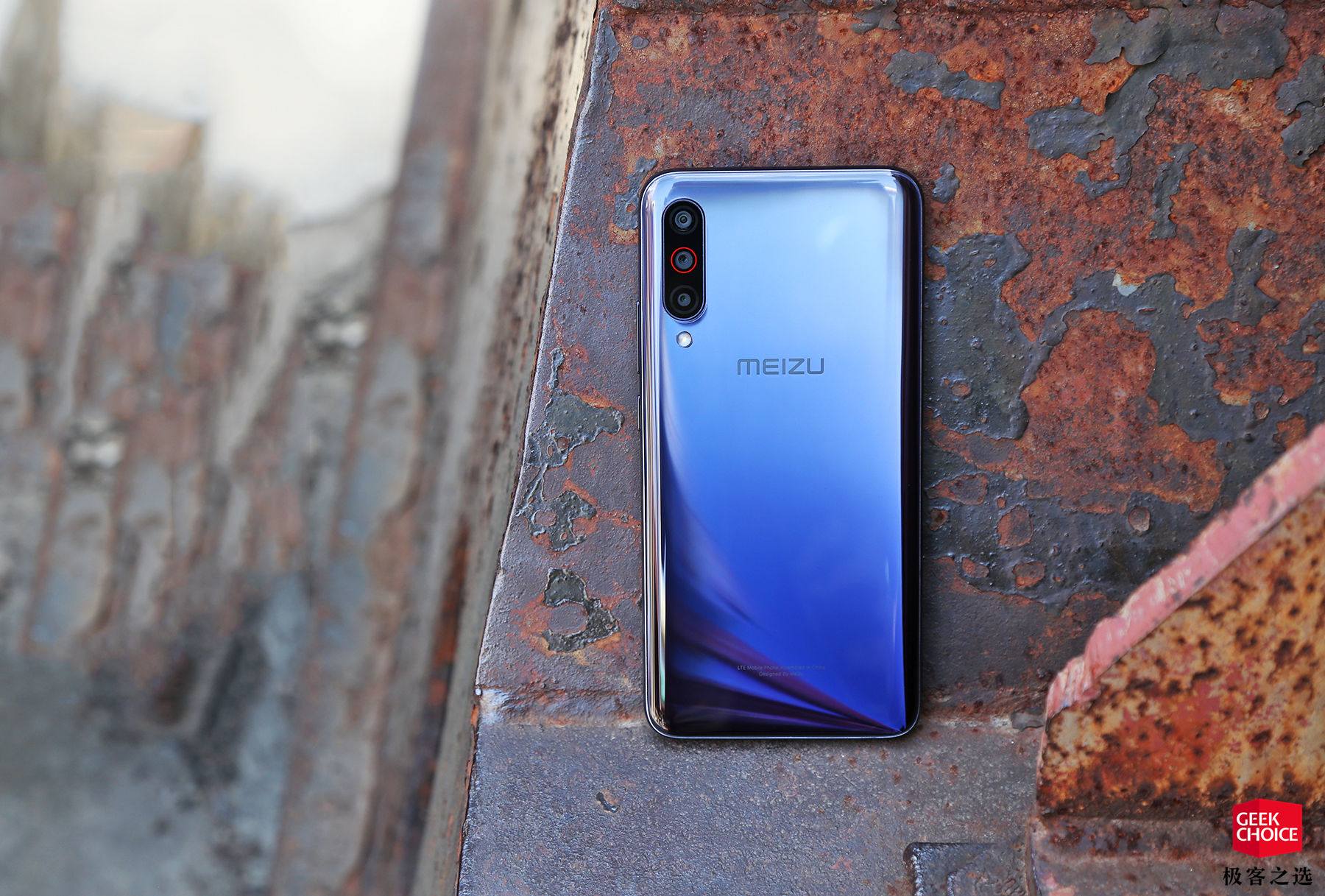 魅族16t体验塞进4500mah却只有183g一款很适合用来娱乐的大屏手机